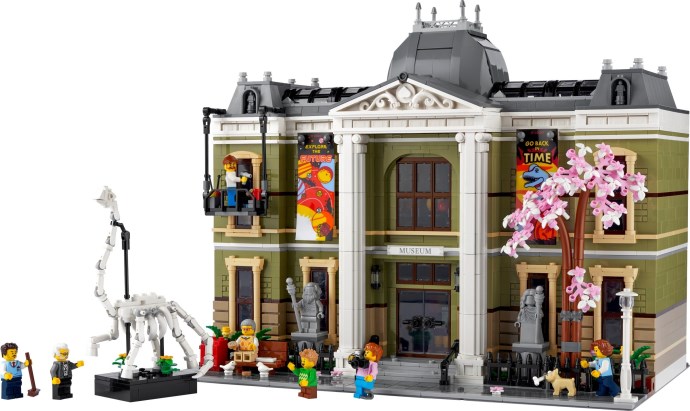 LEGO® Natural History Museum 10326