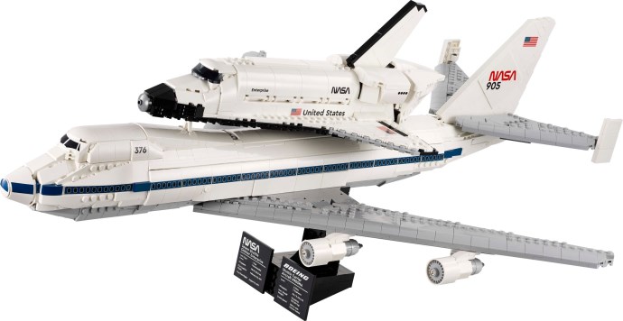LEGO® Shuttle Carrier Aircraft 10360
