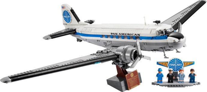 LEGO® Douglas DC-3 PAN AM Airliner 11378