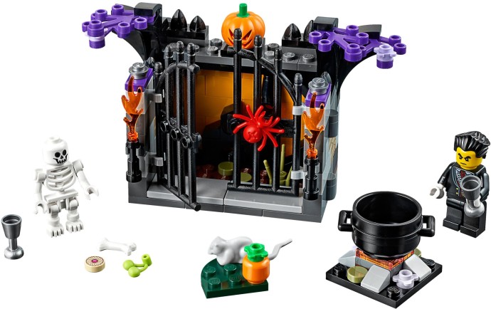LEGO® Halloween Haunt 40260