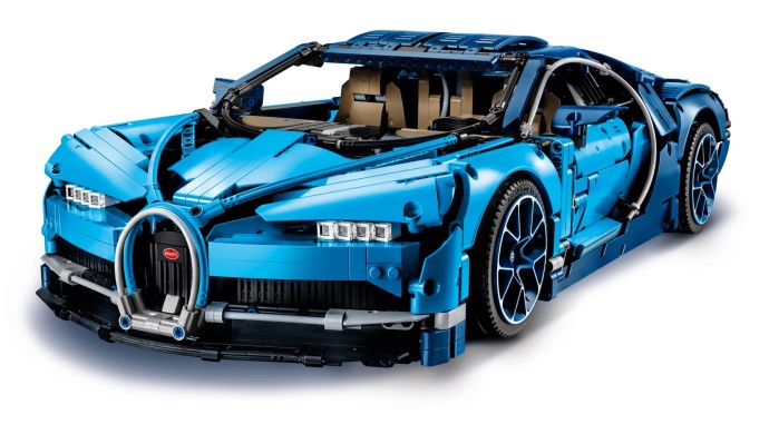 LEGO® Bugatti Chiron 42083