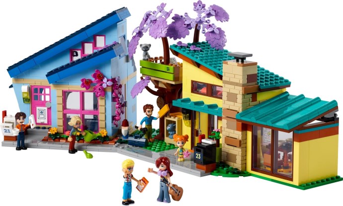 LEGO® Olly's and Paisley's Family Homes 42620