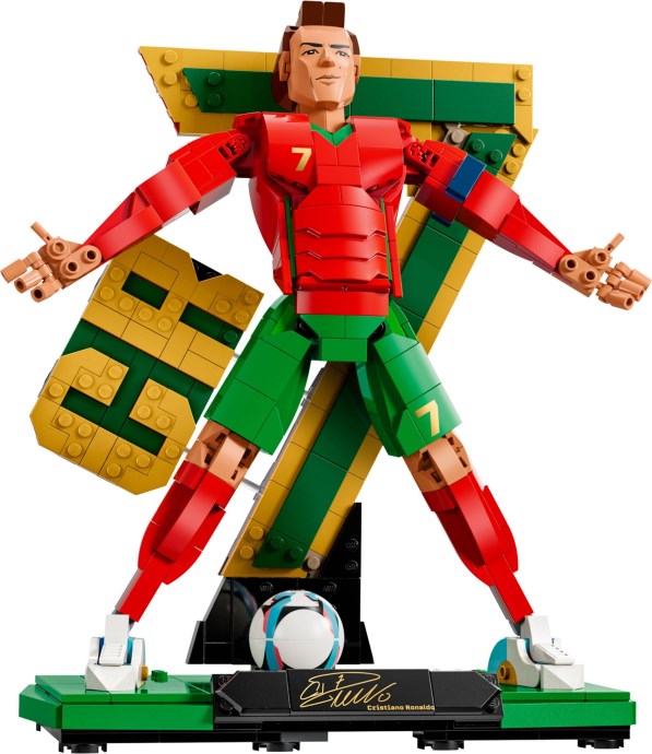 LEGO® Cristiano Ronaldo – Football Legend 43016