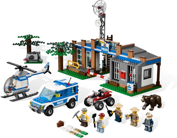 LEGO® Forest Police Station 4440