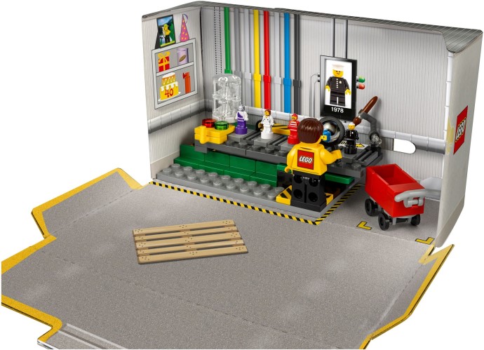 LEGO® Minifigure Factory 5005358