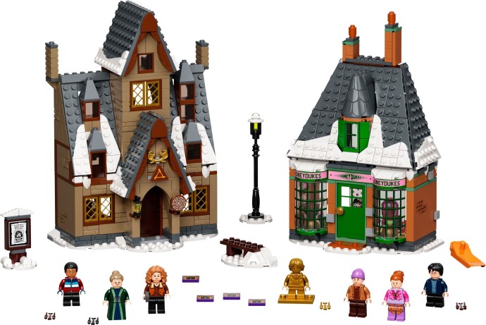 LEGO® Hogsmeade Village Visit 76388