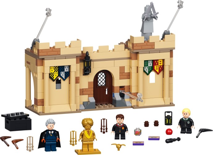 LEGO® Hogwarts: First Flying Lesson 76395