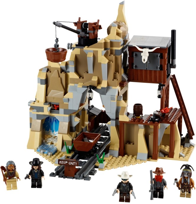 LEGO® Silver Mine Shootout 79110