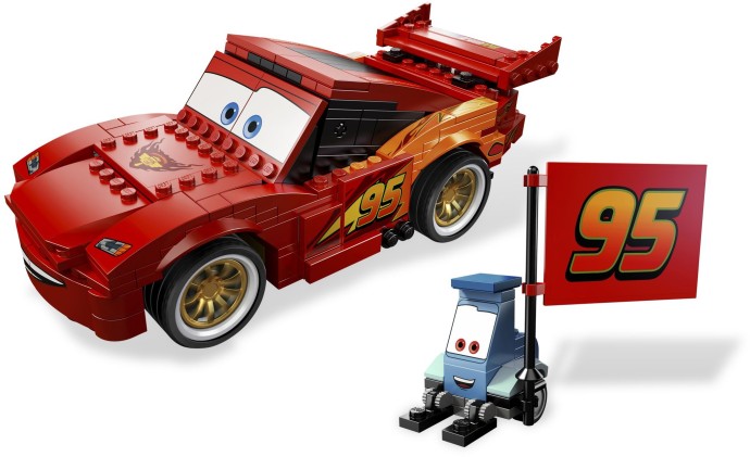 LEGO® Ultimate Build Lightning McQueen 8484