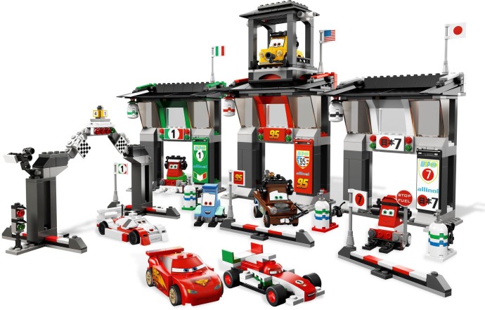 LEGO® Tokyo International Circuit 8679